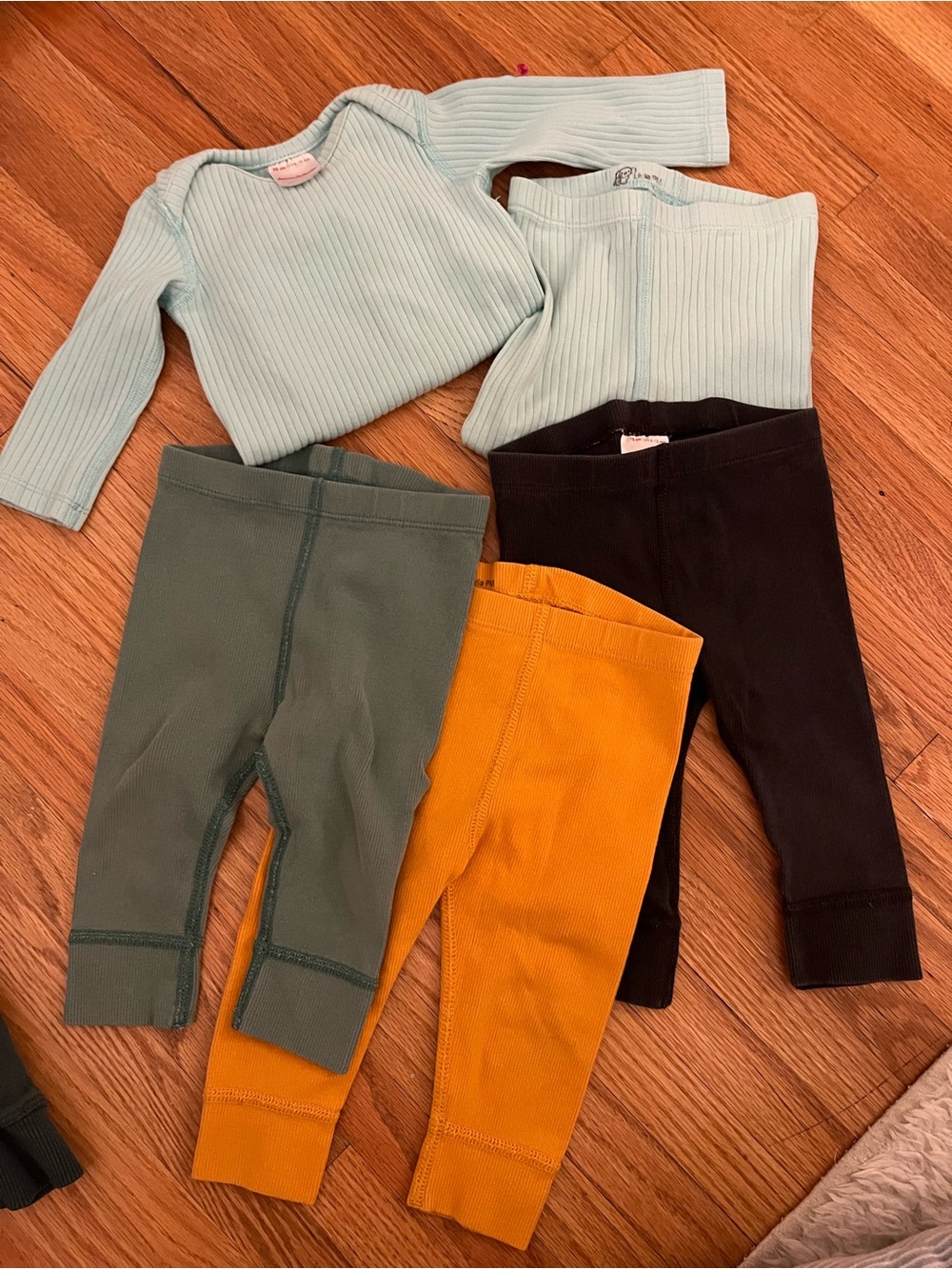 Hanna Andersson Bundle Ribbed Top and Leggings